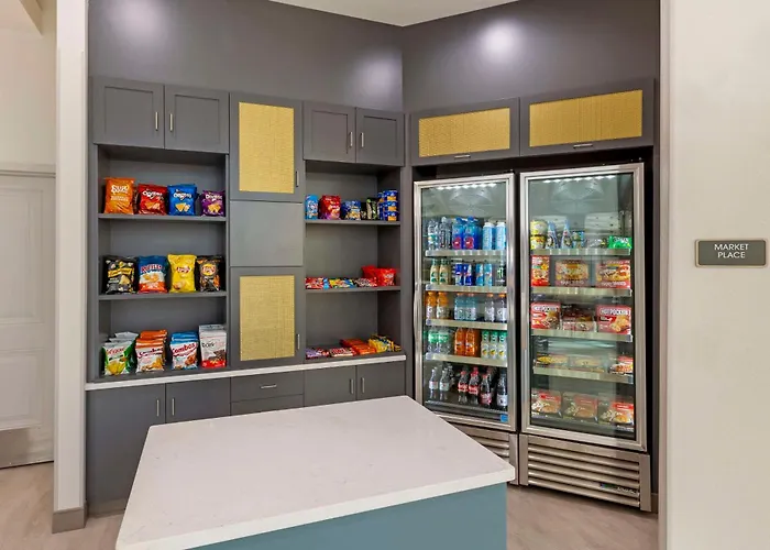 Comfort Inn & Suites Verona At Turning Stone Resort Casino