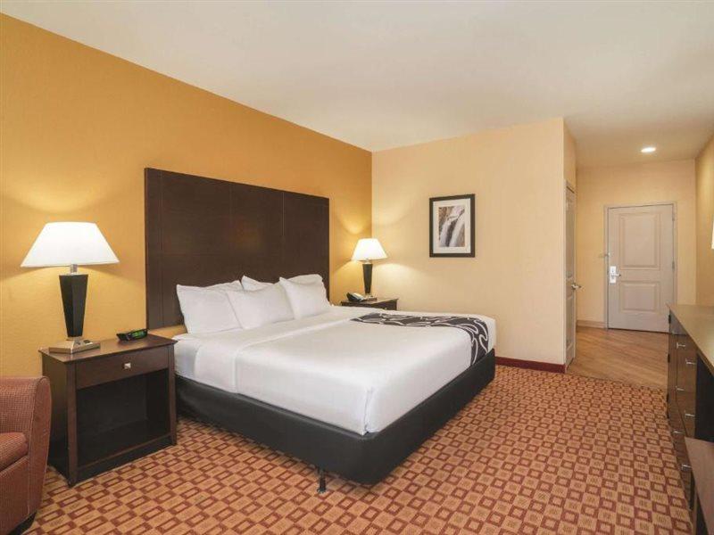 Comfort & At Turning Stone Casino