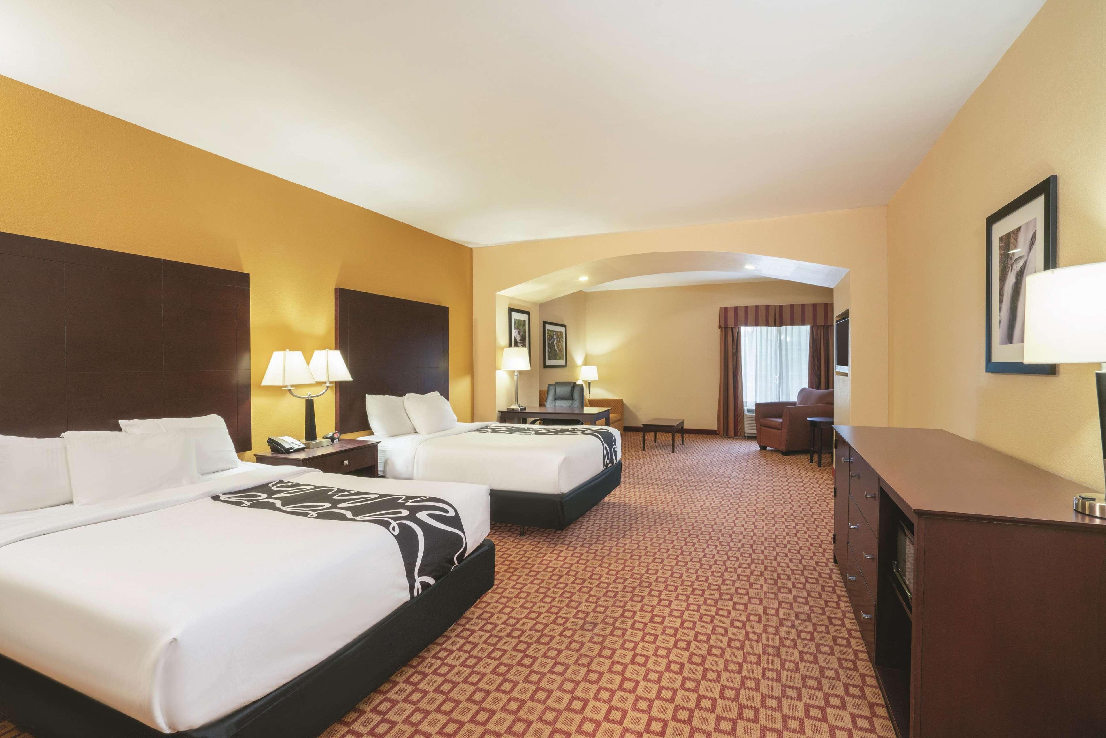 Comfort & At Turning Stone Casino