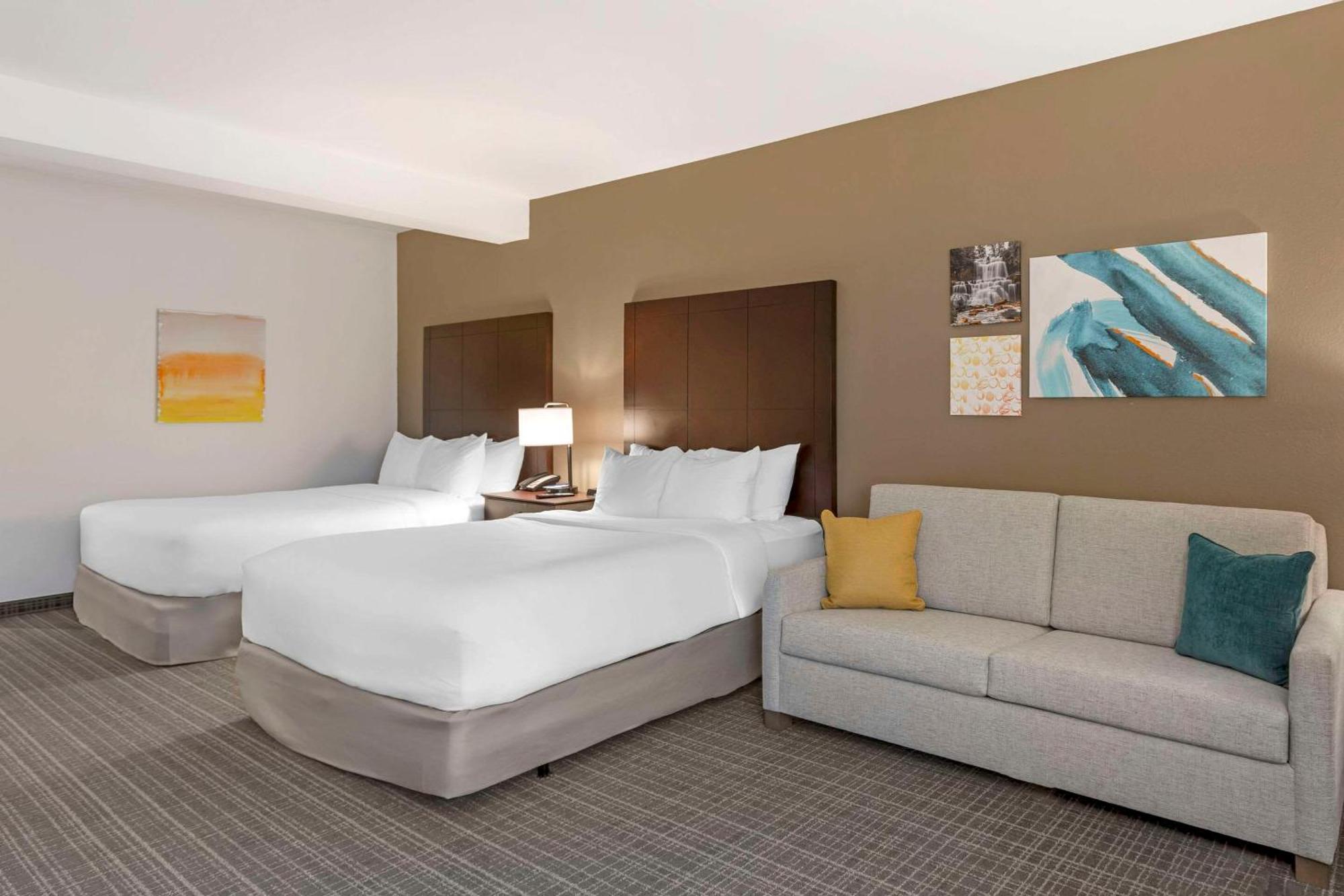 Comfort & At Turning Stone Casino Verona