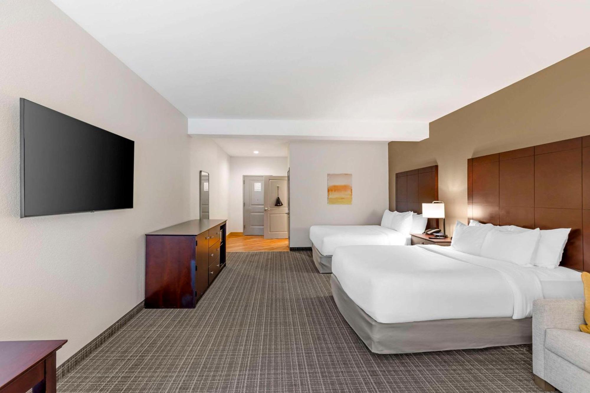 Comfort & At Turning Stone Casino 3* Verona