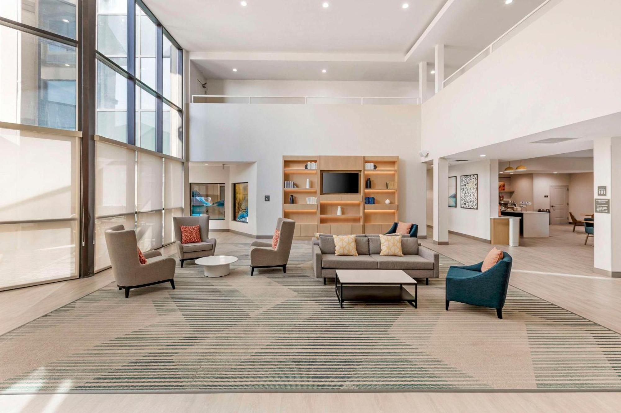Comfort & At Turning Stone Casino