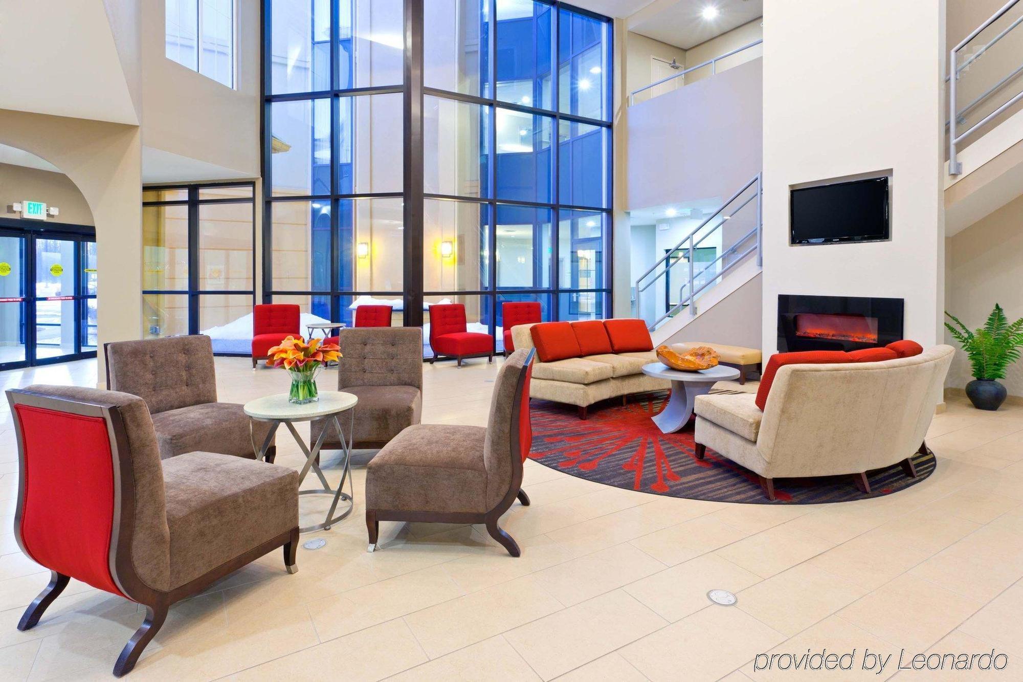 Hotel Comfort & At Turning Stone Casino Verona