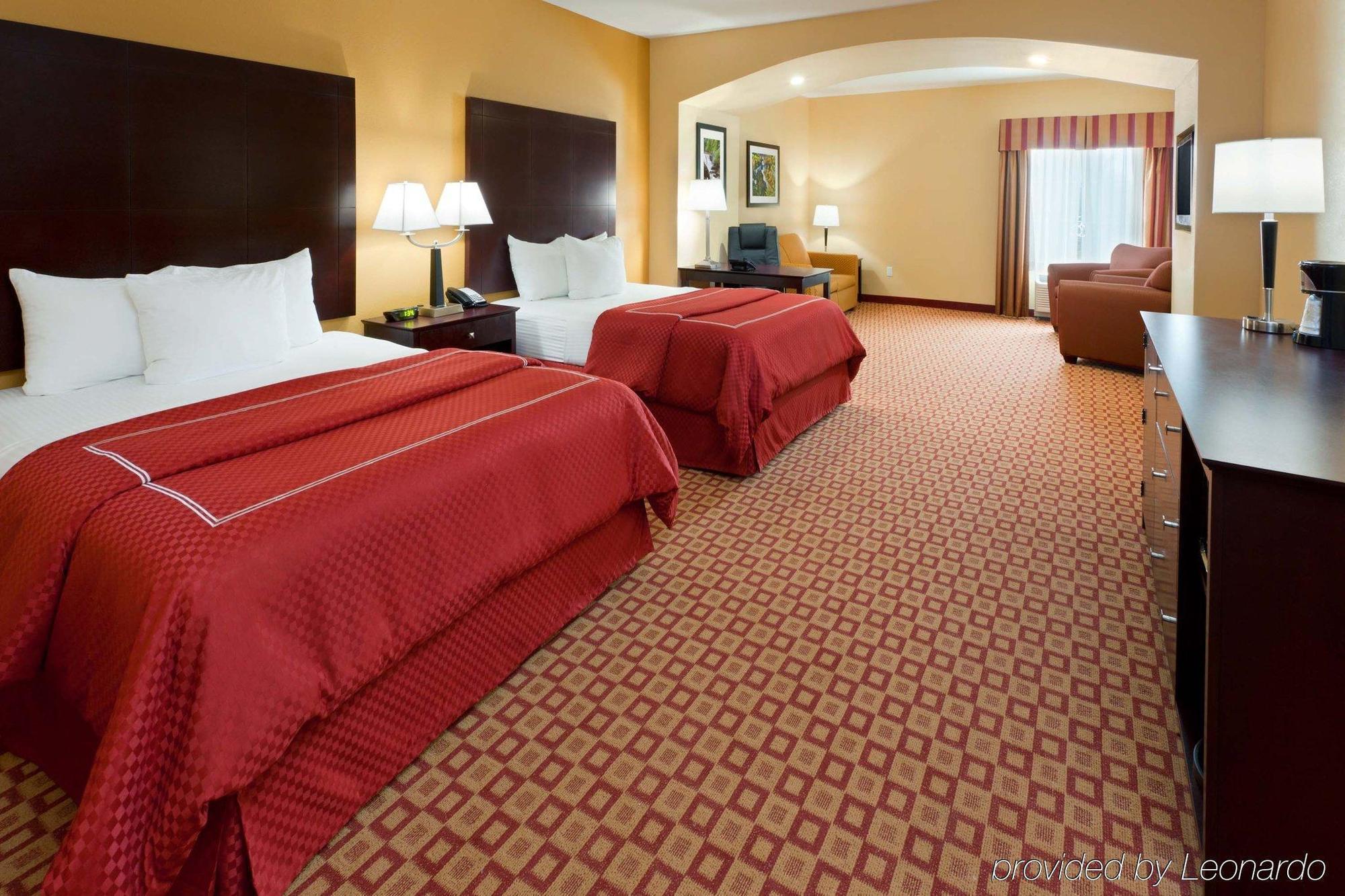 Hotel Comfort & At Turning Stone Casino Verona