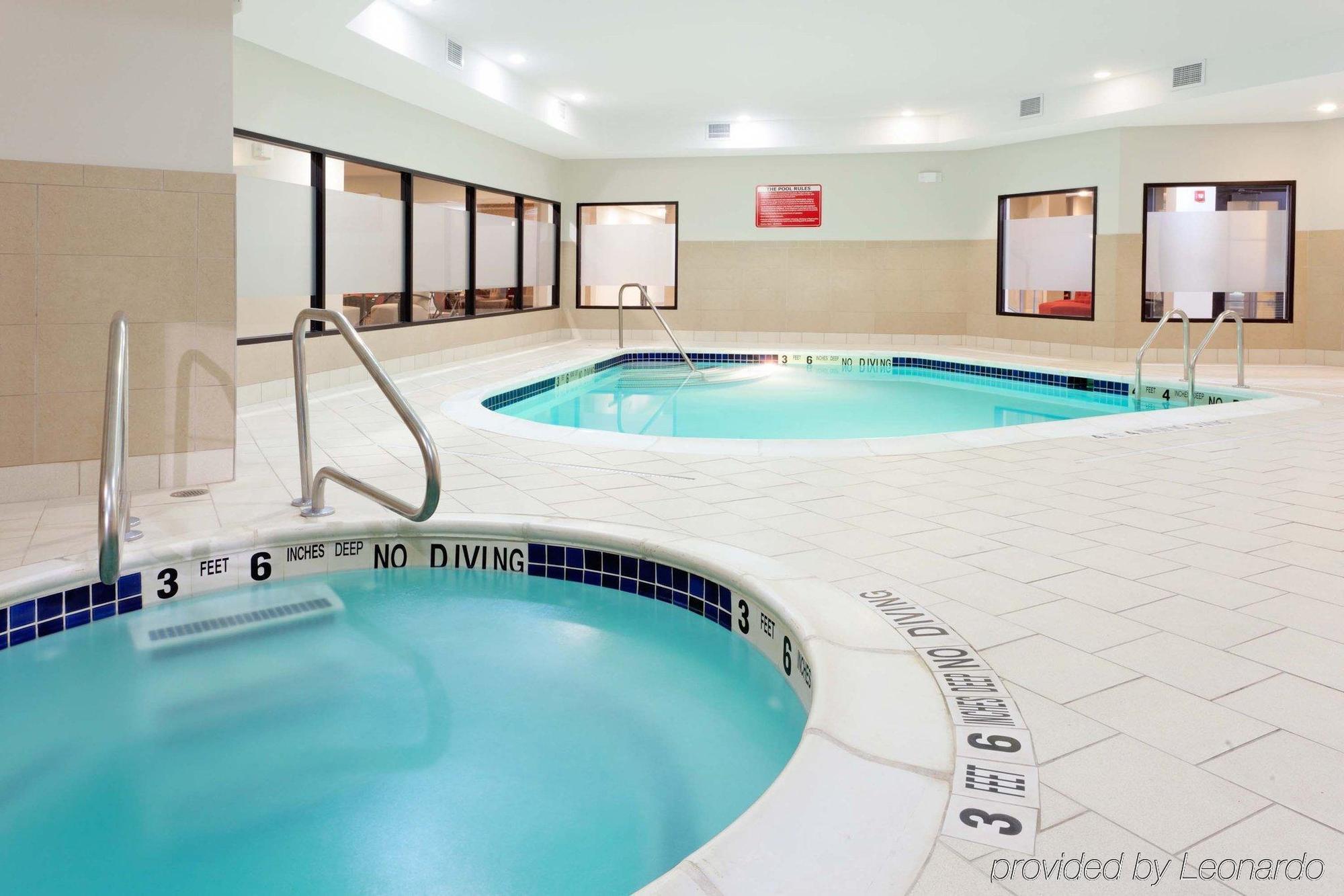 Hotel Comfort & At Turning Stone Casino Verona